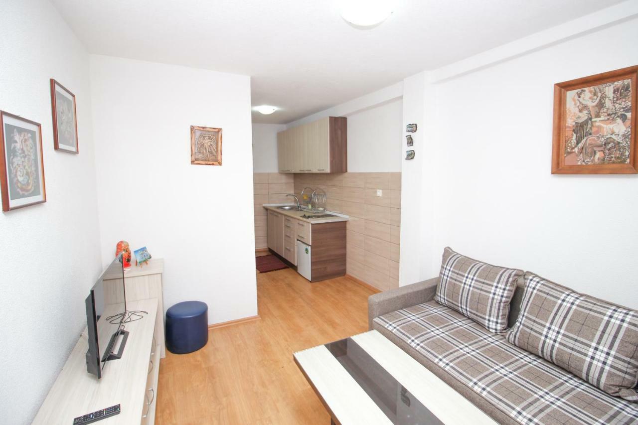 Apartmani Mishe Vevcani Экстерьер фото